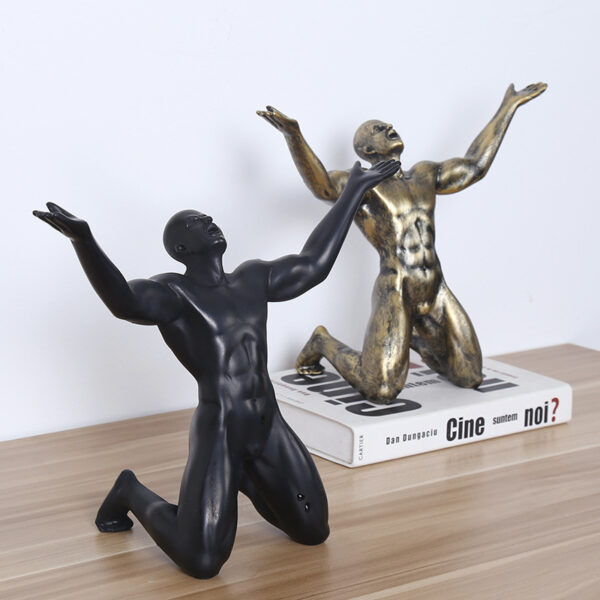 Kneeling Man Decor